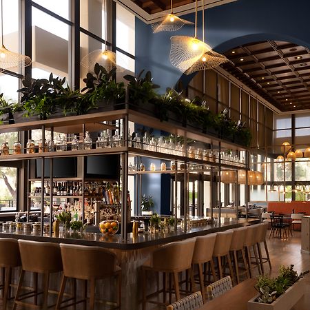 Hotel Fera Anaheim, A Doubletree By Hilton Orange Exterior photo