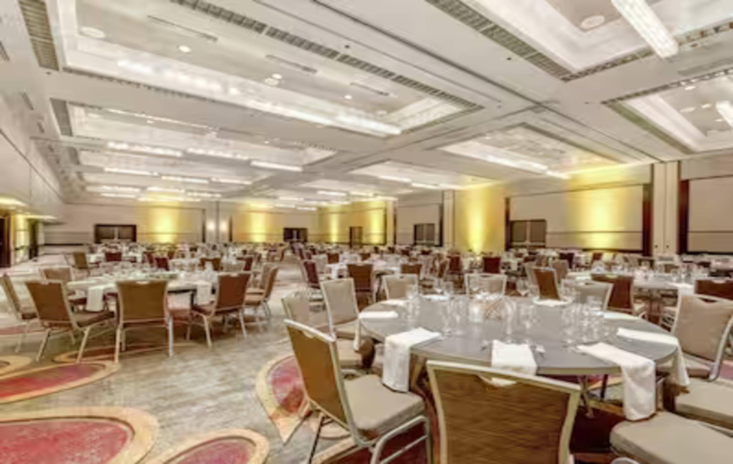 Hotel Fera Anaheim, A Doubletree By Hilton Orange Exterior photo