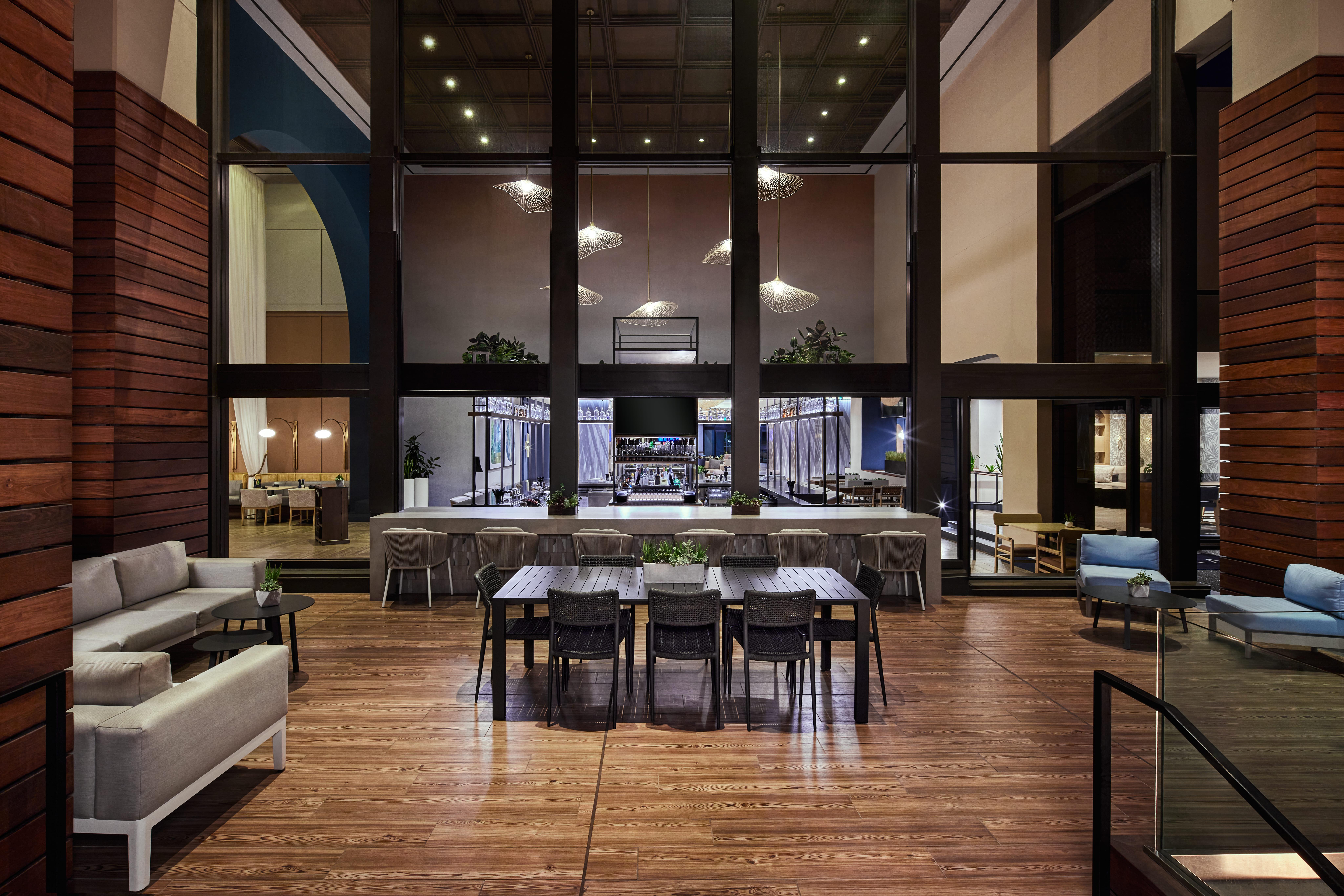 Hotel Fera Anaheim, A Doubletree By Hilton Orange Exterior photo