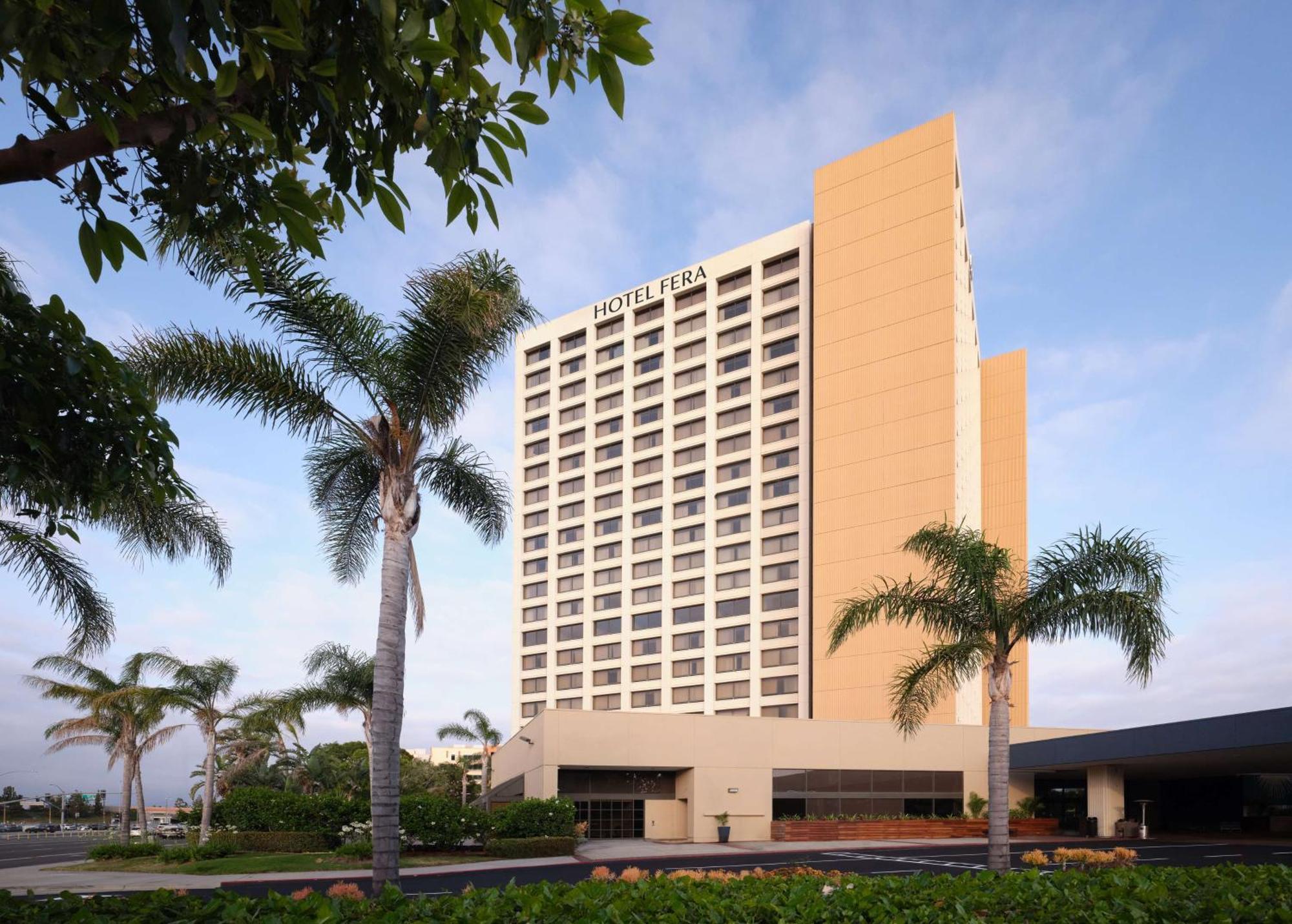 Hotel Fera Anaheim, A Doubletree By Hilton Orange Exterior photo